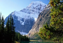 开云体育在线-澳大利亚男篮震撼全场：碾压步行者，乔治·希尔大放异彩引爆激情