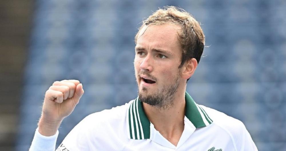 MAD血洗100T，Doinb完成史诗逆转宿命之战成都决赛之夜，强势挺进下一轮的简单介绍